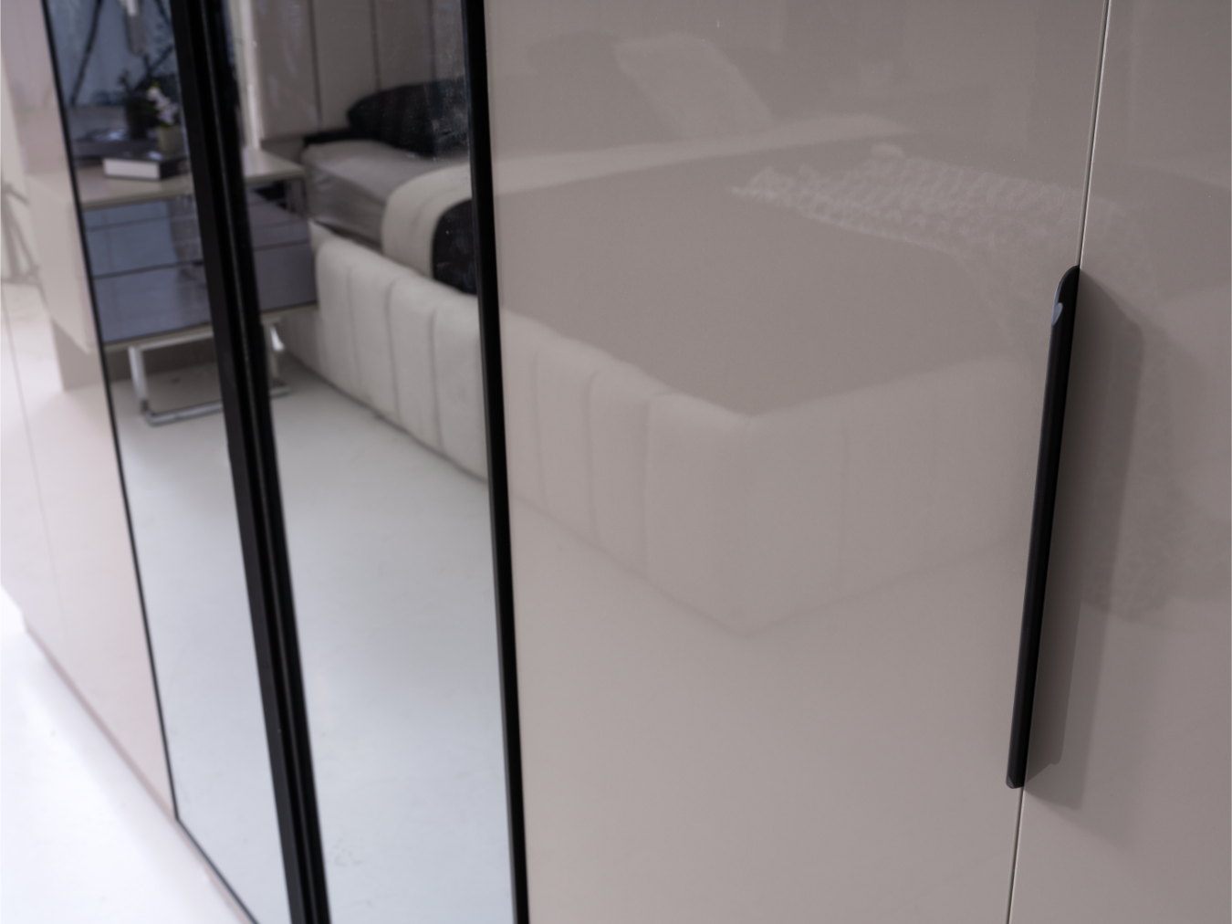 Karizma %100 MDF Modüler Yatak Odası + Baza Hediye